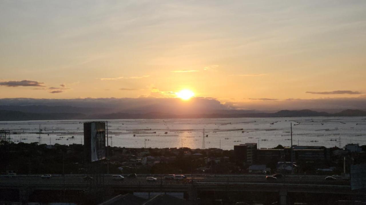 Bloom Residences Condo 2Br マニラ市 エクステリア 写真